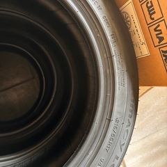 【美品】215/55R17 ミシュラン タイヤの画像