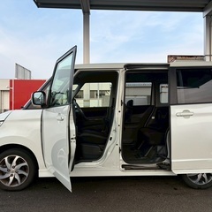 走行10万キロ☆月々1万円〜分割払い可❗️ 車検2年付き！【名義変更代込み】大人気☆日産 ルークスハイウェイスター☆Bluetooth対応ナビ付き☆走行中DVD見れます☆ETC付き☆電動スライドドア☆ドラレコ付き☆スマートキー☆フルオートエアコン☆純正アルミ！そのまま乗って帰れます❗️の画像