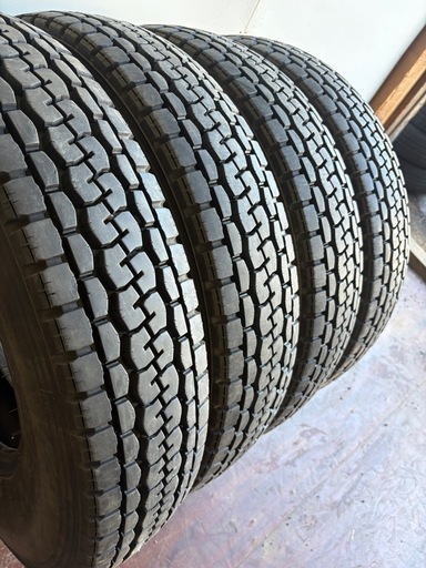 7.00R16LT夏ダンロップ