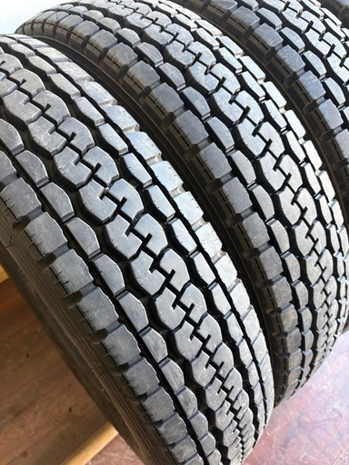 7.00R16LT夏ダンロップ