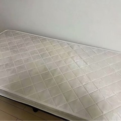 マットレスの画像