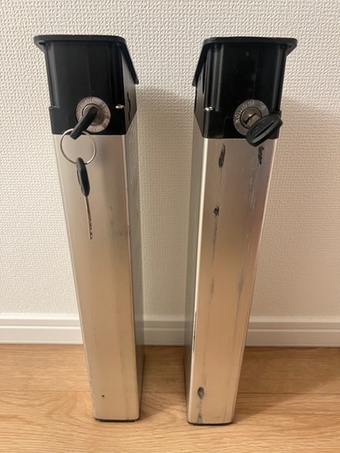 MATE X 250 　純正バッテリー  ジャンク品2個