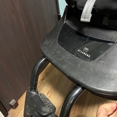 エールべべ　チャイルドシートの画像