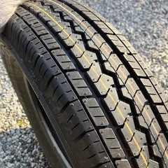★新生活応援セールその94★ トーヨータイヤ　V-02e 145/80R12 1本　美品　の画像