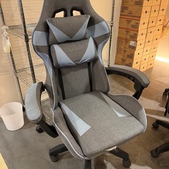  8脚　ゲーミングチェア 椅子 ファブリック オフィスチェア リクライニング オットマン付きの画像