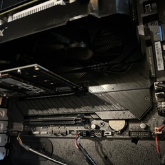 ゲーミングフルタワーApex余裕 ハイスペックFractalDesignレアXL-R2チタンの画像