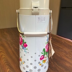 魔法瓶ポットの画像