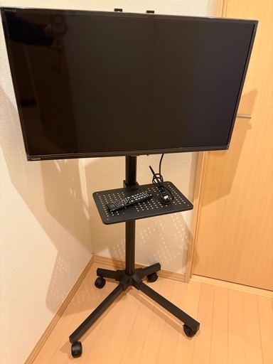 (4/17まで)東芝 REGZA 32型 液晶テレビ ＋ キャスター付きテレビスタンド セット（動作確認済み）