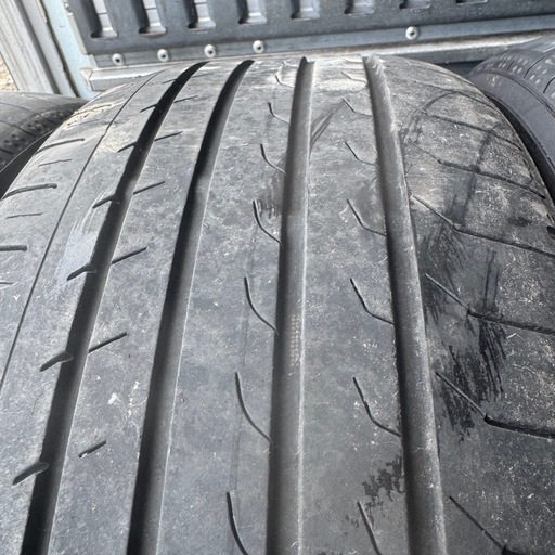 YOKOHAMA  BluEarth-RV RV03 215/50R17 夏タイヤ　2022年製　17インチ