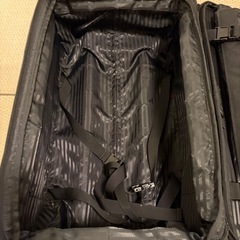 【無料】
TUMIキャリーバッグの画像