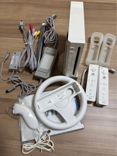 Wii本体とマリオソフト4つ