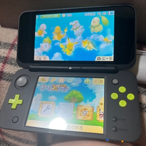 new Nintendo 2DS LL & ポケモンソフト
