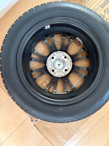 175/80R16インチジムニースタッドレスブリジストンホイール付き  2024 年製 175/80R16インチジムニースタッドレスブリジストンホイール付き 2024 年製