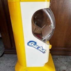 ガチャガチャ　本体の画像