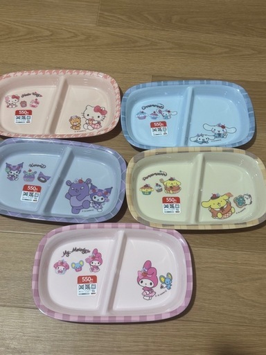 ダイソー サンリオ食器