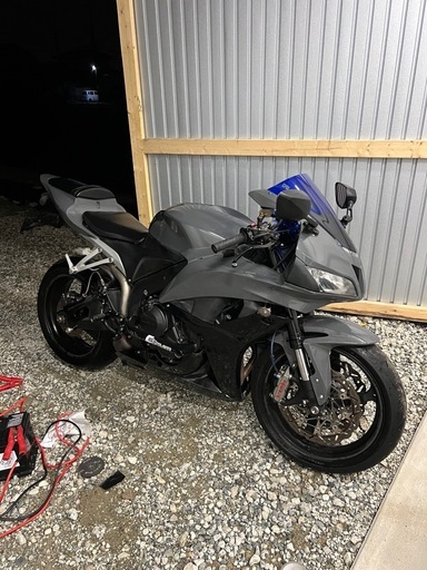 ホンダ CBR600RR PC40