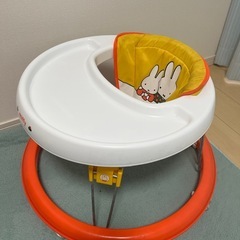 ベビー用歩行器の画像