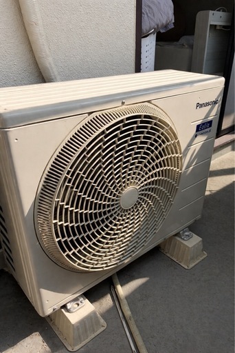 Panasonic ルームエアコン **CS-J220D-W（2020年製）** 室外機付き