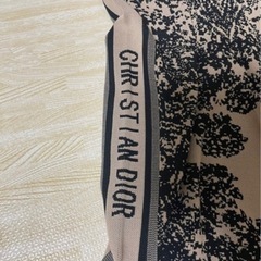 【新品・未使用品】Christian Dior アニマル柄ニットの画像
