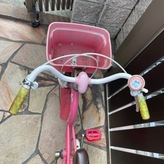 ハローキティ　１６インチ　子供用自転車の画像