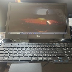 富士通　LIFEBOOK AH40/C1 ブラックの画像