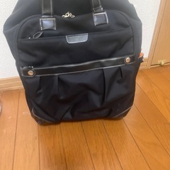 リュック　キャリーにもなります。の画像