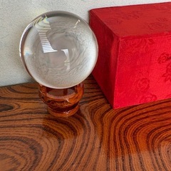 水晶玉　クリスタルボール　パワーストーン　台座付きの画像