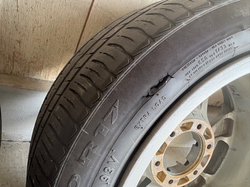 ①ハイエースホイール 205/50/R17