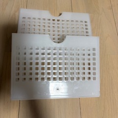 【お譲り先決定】立てて収納（保存）出来る冷凍容器の画像