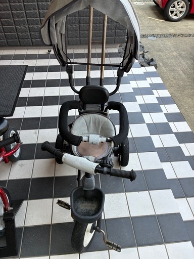 三輪車　手押し　子供