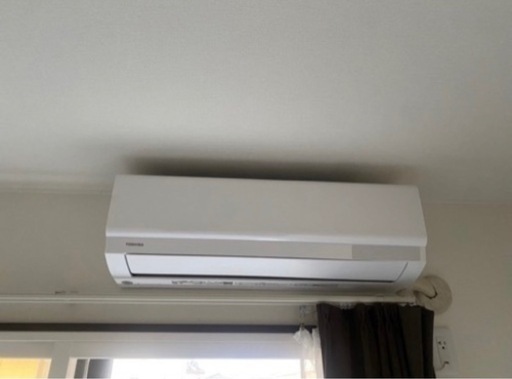 4/27まで。即渡し可能！TOSHIBA エアコン 室外機