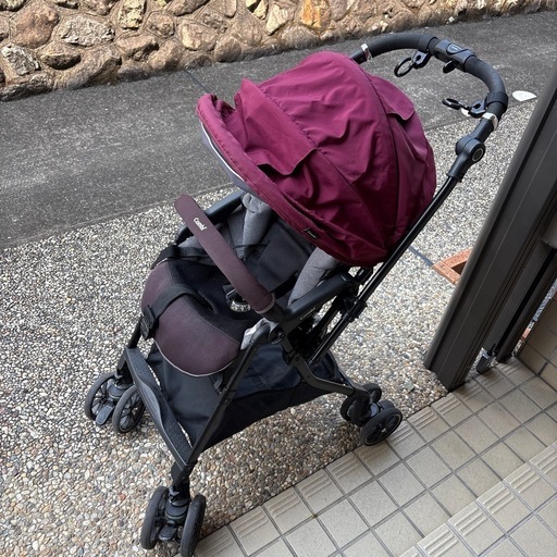 combi   スゴカル　A型ベビーカー（値段交渉可能です！）