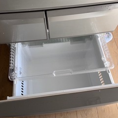 東芝の冷蔵庫（GR-E43N）427L（ファミリー向け）の画像