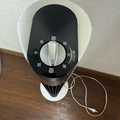 動作確認済　扇風機　タワーファン　アイリスオーヤマの画像