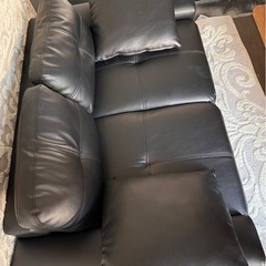 2人掛けロータイプソファの画像