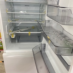 5ドア冷蔵庫の画像