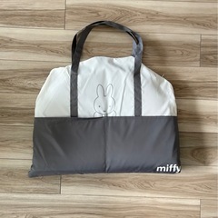 ミッフィー コンパクトベッド  西川　グレー　折り畳み 持ち運び可能 専用バック付き グレー の画像