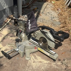 パオック(PAOCK) スライド丸ノコ AC100V 刃径190mm SMS-190Tの画像