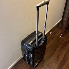 キャリーケースの画像