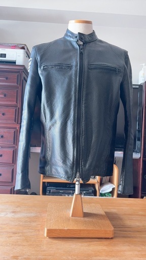 vanson パンチングレザー　シングルライダース　ワンスター