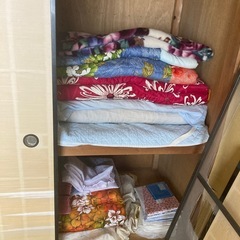 牛久市南の布団など色々その2の画像