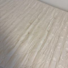 シングルベッドフレーム＋マットレスの画像