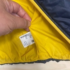 サイズ90 ベスト　UNIQLO の画像