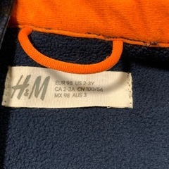 【100cm】H&M ソフトシェルジャケット（ネイビー×オレンジ）フードなしの画像