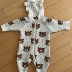 乳児　赤ちゃん　上着の画像