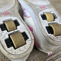 【差し上げます】　ヒーリーズ ローラーシューズ サイズ23cm の画像