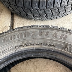 グッドイヤー　スタッドレス　155/65R14の画像