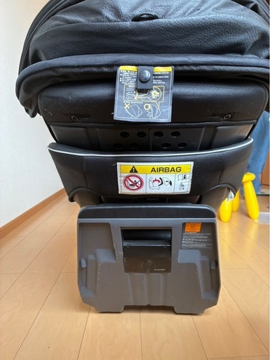 combi  チャイルドシート