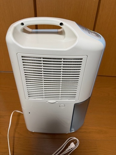 2016年製コンプレッサー式除湿機(コロナ)