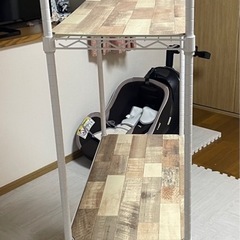 スチールラックの画像